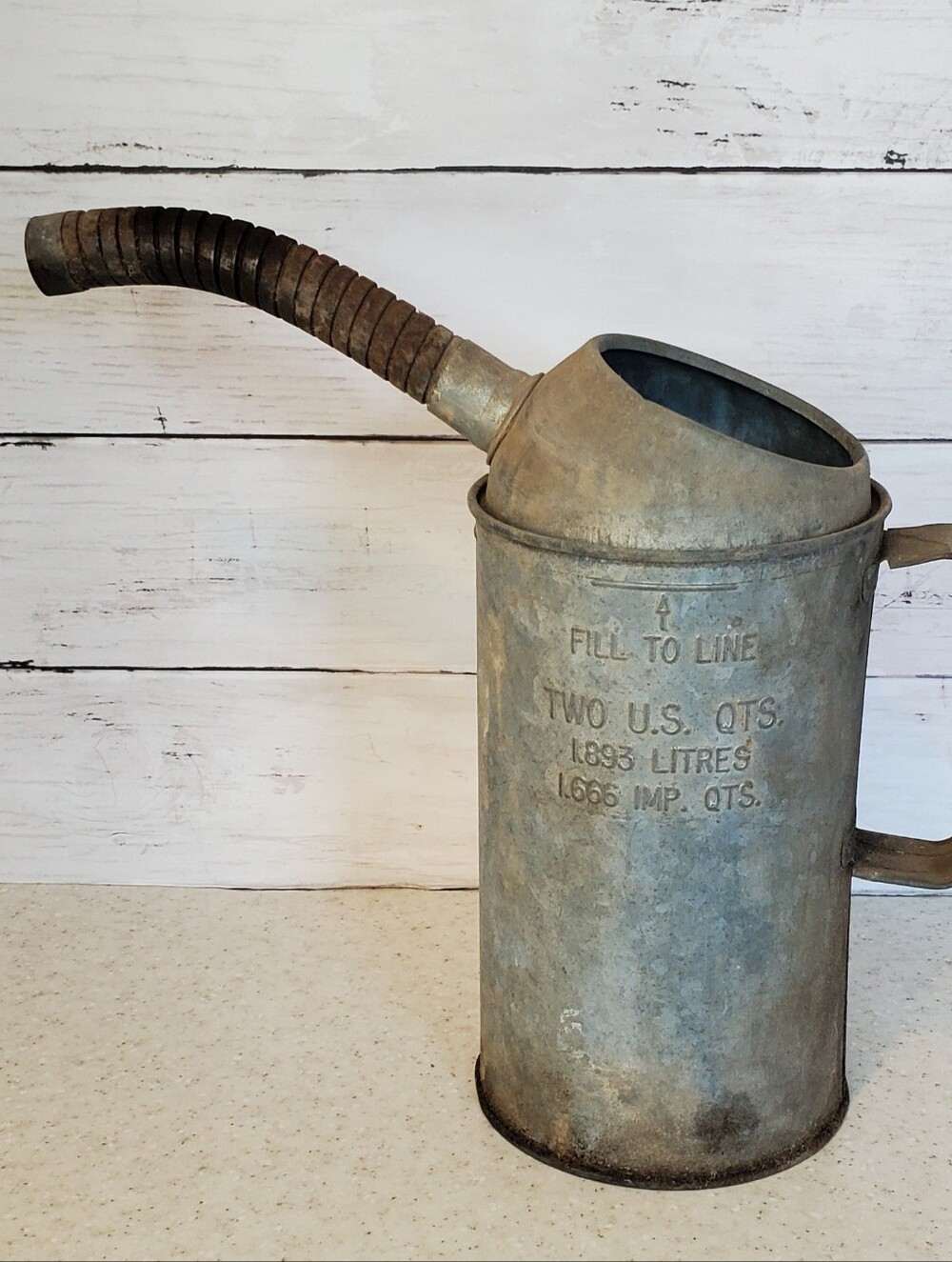 Vintage 2 Quart Galvanized Oil Pour Can Flexible Spout Metal Garage Farm Decor